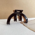 Pinza per capelli in acetato marrone scuro con incisione dorata France Handmade - Dark Coffee