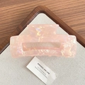Eleganter blassrosa Marmor Acryl Haarklammer quadratisch mit Perlglanz-Effekt Finish - Hellrosa (10cm)