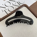 Pinza de pelo clásica negra brillante grande con texto dorado Barrette La France - Estilo Calado Francés / Negro