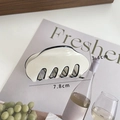 Elegante pinza per capelli crema con bordo nero, misura 7,8 cm per styling francese - Piccolo / Bianco Crema con Bordo Nero