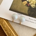 Elegant 14mm round faux pearl ear clips with aurora luster and metallic base detail - 14mm Shell Imitation Pearl Ear Clip