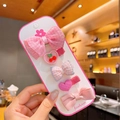 Set di 5 mollette rosa per capelli con fiocchi e cuori su scheda di supporto - Serie Rosa