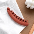 Pinza tipo banana mate en color rojo ladrillo caramelo para peinados de coleta - Rojo Anaranjado
