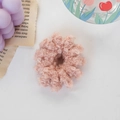 Elastico per capelli in peluche rosa in tessuto sherpa morbido dal design coreano - rosa carne