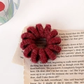 Élastique à cheveux bordeaux en maille avec structure en spirale pour la coiffure - Rouge
