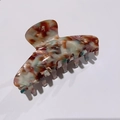 Triangle acetate hair claw clip with vintage tortoiseshell pattern in multi-color hues - Brown Floral