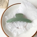 Minimalist light green acetate hair claw clip with a glossy translucent jade finish - Green