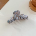 Grande pince à cheveux motif marbre bleu et ambre en résine acrylique de haute qualité - Floral Bleu et Blanc