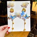 Traditional Hanfu hair clips featuring blue resin flowers and butterfly tassels - Bell Butterfly Blue (10)