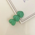 Pinza para el pelo con triple corazón verde menta y acabado mate estético - Verde