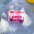 Rechteckige Haarklammer aus Acetat mit rosa-weißer Marmorierung und Ausschnitt - Magenta