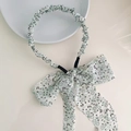 Serre-tête fleuri vert clair avec bandeau plissé élastique et nœud en mousseline - Floral Bleu