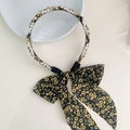 Serre-tête en perles rétro avec strass et un nœud floral noir et jaune élégant - Floral Strass Noir