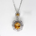 Lujoso collar de plata S925 con colgante de gema amarilla ovalada y halo de diamantes - Cobre / Colgante Amarillo Dorado Con Cadena