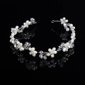 Cerchietto da sposa argento con perle fatte a mano e cristalli su sfondo nero - Versione con 10 Fiori / Bianco