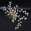 Eleganter goldener Brauthaarkamm mit weißen Marquise-Perlen im zarten Ranken-Blatt-Design - Gold (Kamm)