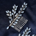 Détail du peigne de mariée avec perles opales bleu clair sur fil de métal argenté - Grand Peigne - Blanc Strass