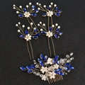 Détails d'un ensemble de peignes et épingles à cheveux de mariée avec cristaux bleus - Bleu