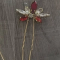 Vintage U-shaped hairpin with red and white marquise crystals on a golden metal base - Red