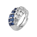 Artistieke saffier en koolstof diamant open ring met gestapelde vierkant geslepen stenen - Verstelbaar Open / Blauw Witte Strass Stijl (Verkoperd Witgoud)