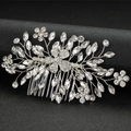 Braut Haarkamm mit silbernen Blumen und glitzernden Strasssteinen für Hochzeiten - Silber