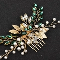 Pettine per capelli sposa con cristalli blu, foglie dorate e perle di alta qualità - Strass Verde + Foglia d'Oro