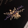 Elegante pettine da sposa dorato con cristalli blu e perle bianche decorative - Strass Blu + Foglia d'Oro