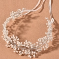 Cerchietto da sposa fatto a mano con perle bianche e strass scintillanti per matrimoni - Bianco