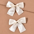 Set di due fiocchi per capelli in raso bianco crema per eleganti accessori da sposa - Bianco Sporco
