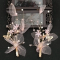 Elegante Haarklammern mit champagnergoldenen Netzblüten, rosa Perlen und Tüll für Damen - Hellrosa