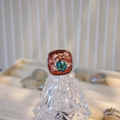 Detail of square resin ring featuring blue dried flowers and pearls on silver base - Square Orange Red Resin Style (C款)