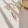 Fermaglio per capelli artigianale stile giapponese con veri fiori viola e perle - Base bianca con fiore viola