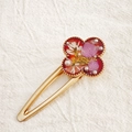 Barrette à cheveux dorée avec de vraies fleurs séchées et perles en résine de trèfle - Style Trèfle à Fleurs Séchées (Style A)