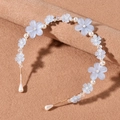 Detalle de diadema de estilo coreano con flores azules mate, perlas y alambre de metal dorado - Azul (Alambre Dorado)