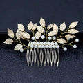 Barocker Haarkamm in Gold mit Blättern und weißen Perlen für elegante Brautfrisuren - Gold