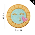 Detailed 7cm round sun cartoon embroidered patch with pink heart for DIY clothing - Personified Sun Face (3)