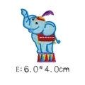 Toppa ricamata elefante da circo in blu e rosso, dimensioni 6,0x4,0cm per abbigliamento DIY - Stile Elefante del Circo (E)