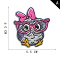 Toppa ricamata gufo cartone animato Stile A con occhiali rosa per vestiti e borse - Stile Gufo Grigio con Occhiali Rosa (A)