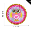 Patch ricamata a forma di gufo rosa per vestiti con cuore rosa e diametro 5,0 cm - Gufo Rosa Tondo (11)