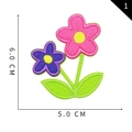 Bestickte Blumenaufnäher in Rosa und Violett mit grünen Blättern, Höhe von 6,0 cm - Doppelblumen-Stil (A)