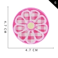 Pink plaid floral embroidered round patch for clothing DIY decoration, 4.7 cm diameter - Gingham Floral Style (F)