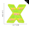 Parche bordado letra X en verde brillante con rayas amarillas y puntos rosas, de 3,0 cm - Letra X