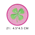 Green four-leaf clover embroidered circular patch with pink border in 4.5x4.5 cm size - Four-leaf Clover Pattern Style (21)