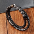 Dolagiges Herren-Lederarmband in Schwarz mit natürlichen Lavasteinperlen und Magnetverschluss - Lavastein-Stil (21cm)