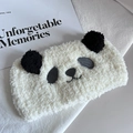 Detail eines Panda-Korallenvlies-Stirnbands zur Gesichtsreinigung und täglichen Haarpflege - Panda-Stil