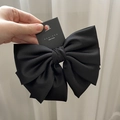 Große elegante schwarze Satin-Schleife Haarspange mit seidiger Textur und Federclip - Schwarz