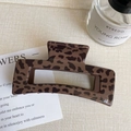 Grande molletta per capelli con stampa leopardata su tessuto con accessori decorativi - Leopardo Scuro - Rettangolo
