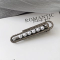 Détails des strass champagne et sept perles sur une barrette en métal gris foncé - Gris Anthracite-Style Perle