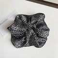 Coletero clásico con estampado de leopardo en blanco y negro de tela de gasa suave - Negro
