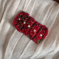 Détail de la pince à cheveux de Noël en tricot avec perles rouges et vertes - Rectangulaire Rouge Vert